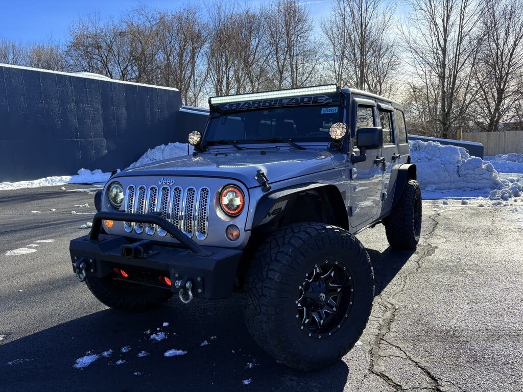 2015 Jeep Wrangler Unlimited Sahara 4WD