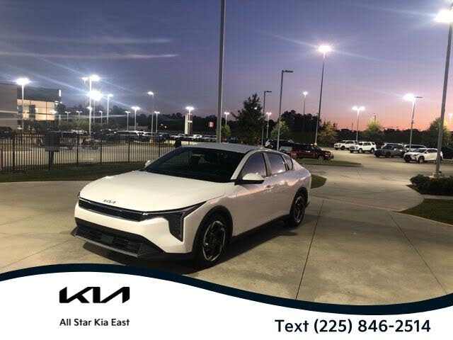 2025 Kia K4 EX FWD