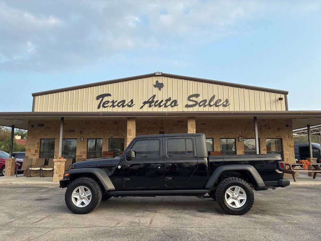 2020 Jeep Gladiator Sport S Crew Cab 4WD
