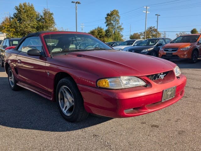 1997 Ford Mustang Convertible RWD