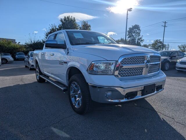2015 RAM 1500 Laramie Crew Cab 4WD
