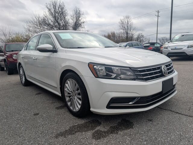 2016 Volkswagen Passat 1.8T SE
