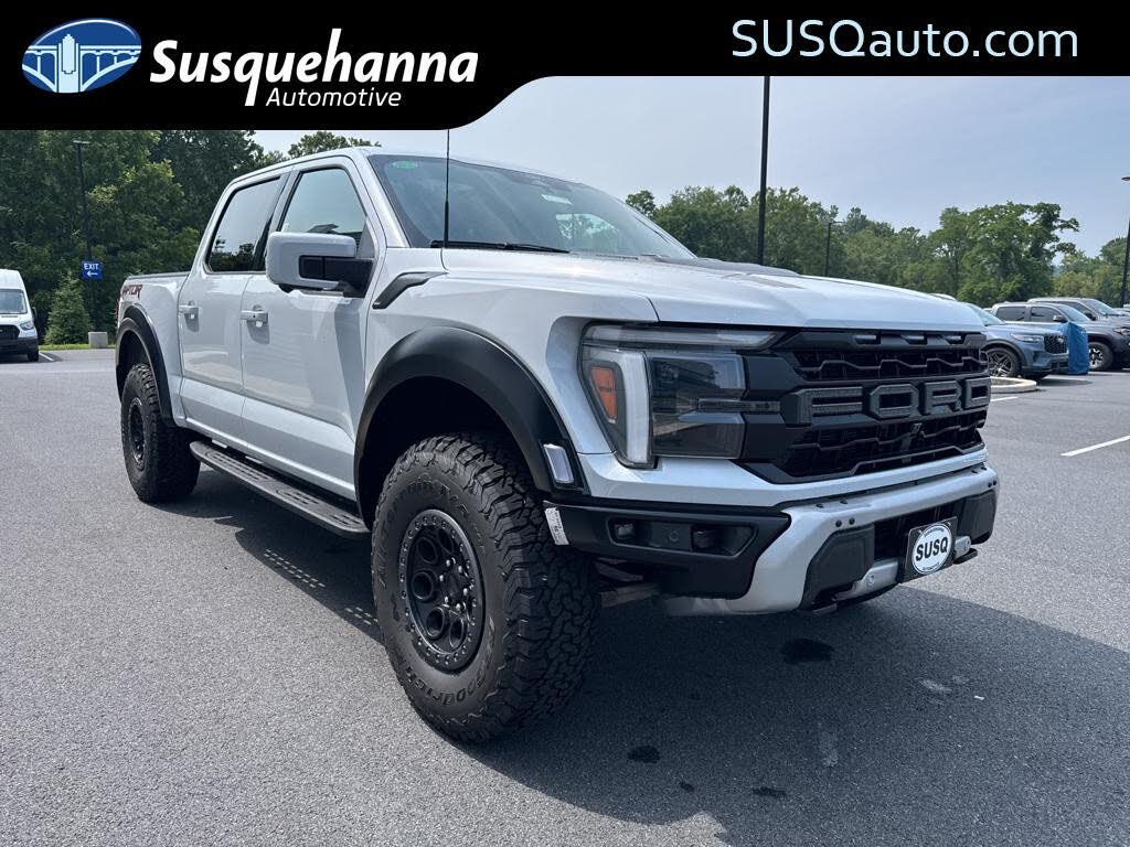 2025 Ford F-150 Raptor SuperCrew 4WD