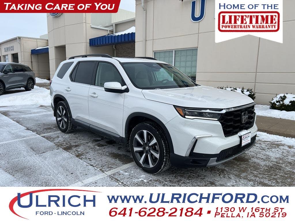 2025 Honda Pilot Touring AWD