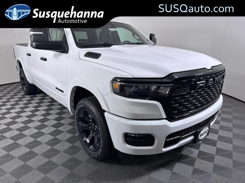2025 RAM 1500 Big Horn Crew Cab 4WD