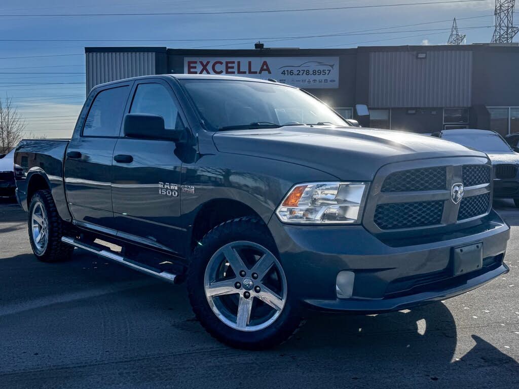 2017 RAM 1500 Express Crew Cab 4WD