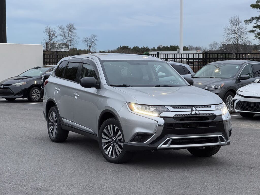 2020 Mitsubishi Outlander SE S-AWC