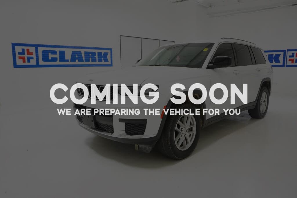 2022 Jeep Grand Cherokee L Laredo 4WD