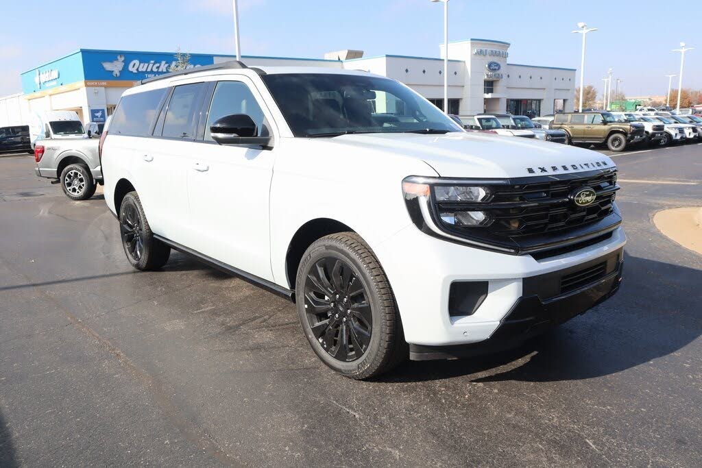 2025 Ford Expedition MAX Platinum 4WD