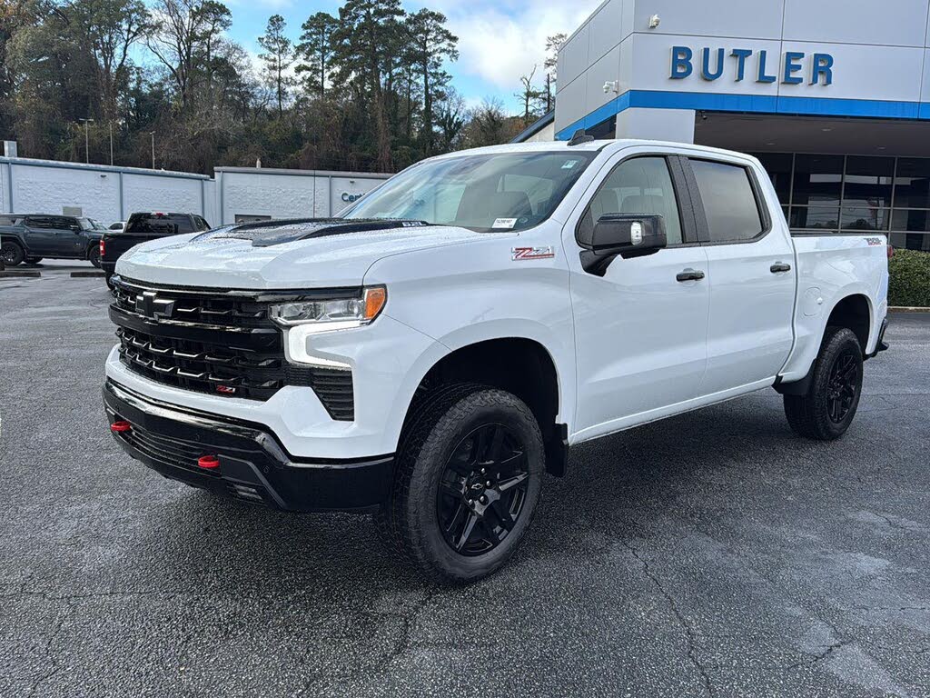 2026 Chevrolet Silverado 1500 LT Trail Boss Crew Cab 4WD