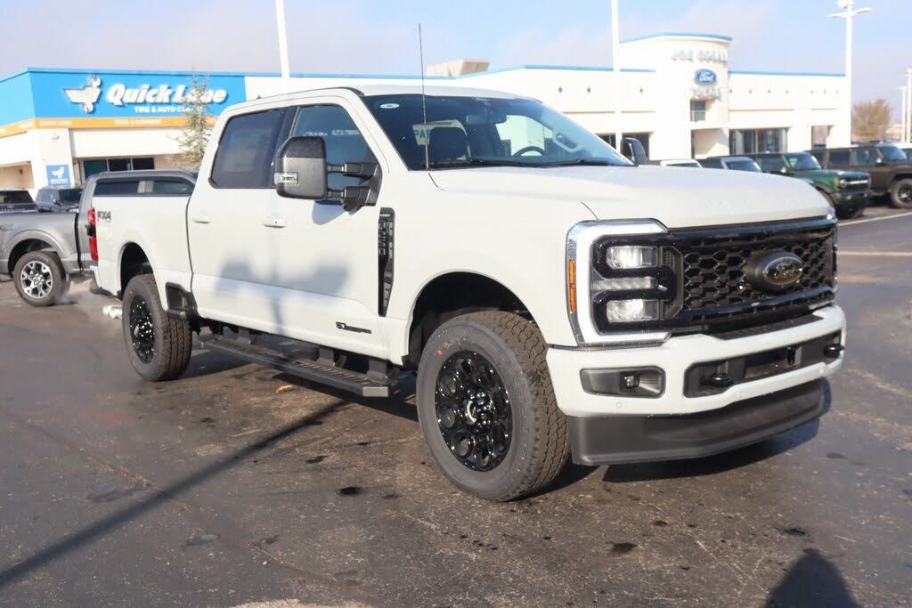 2026 Ford F-250 Super Duty Lariat Crew Cab 4WD
