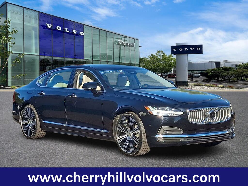2022 Volvo S90 B6 Inscription AWD