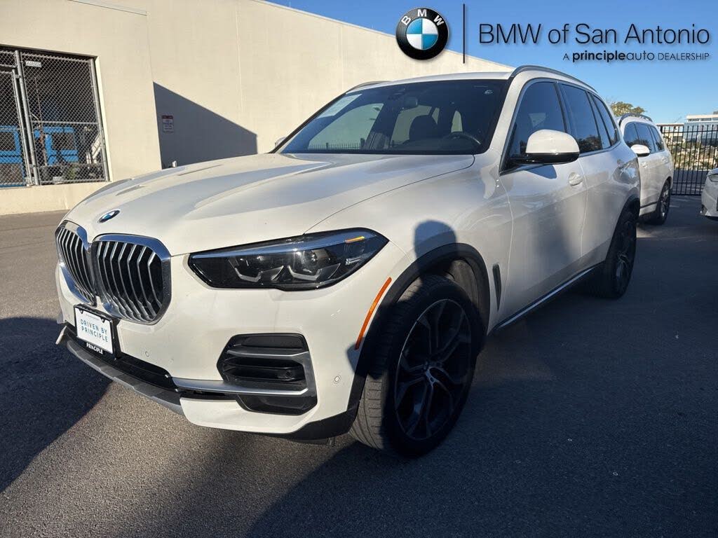 2023 BMW X5 xDrive40i AWD