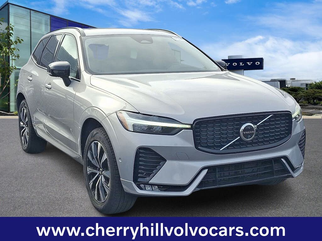 2025 Volvo XC60 B5 Plus Dark Theme AWD