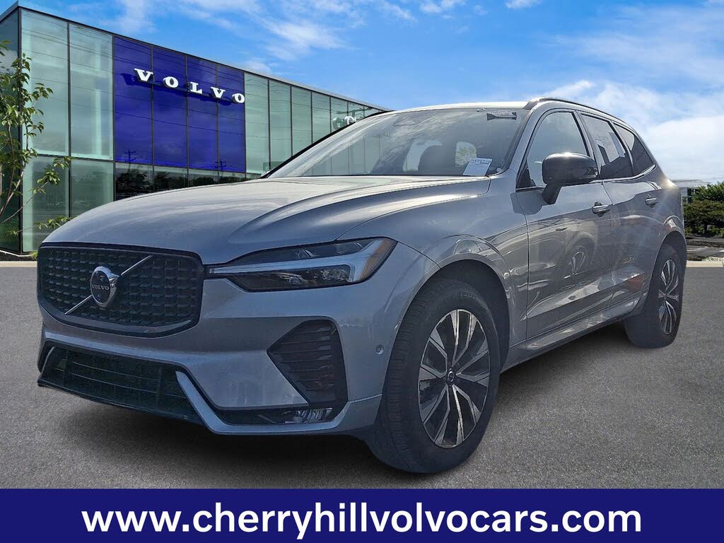 2025 Volvo XC60 B5 Plus Dark Theme AWD