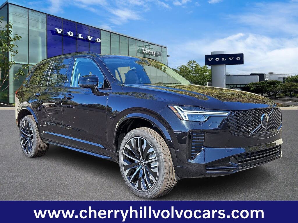 2026 Volvo XC90 B6 Ultra Dark 7-Passenger AWD