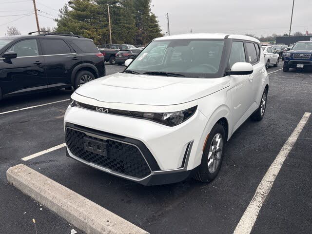2024 Kia Soul LX FWD