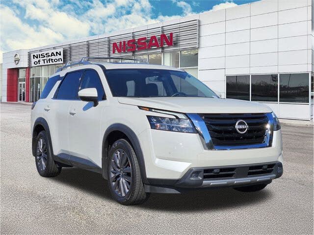 2024 Nissan Pathfinder SL FWD