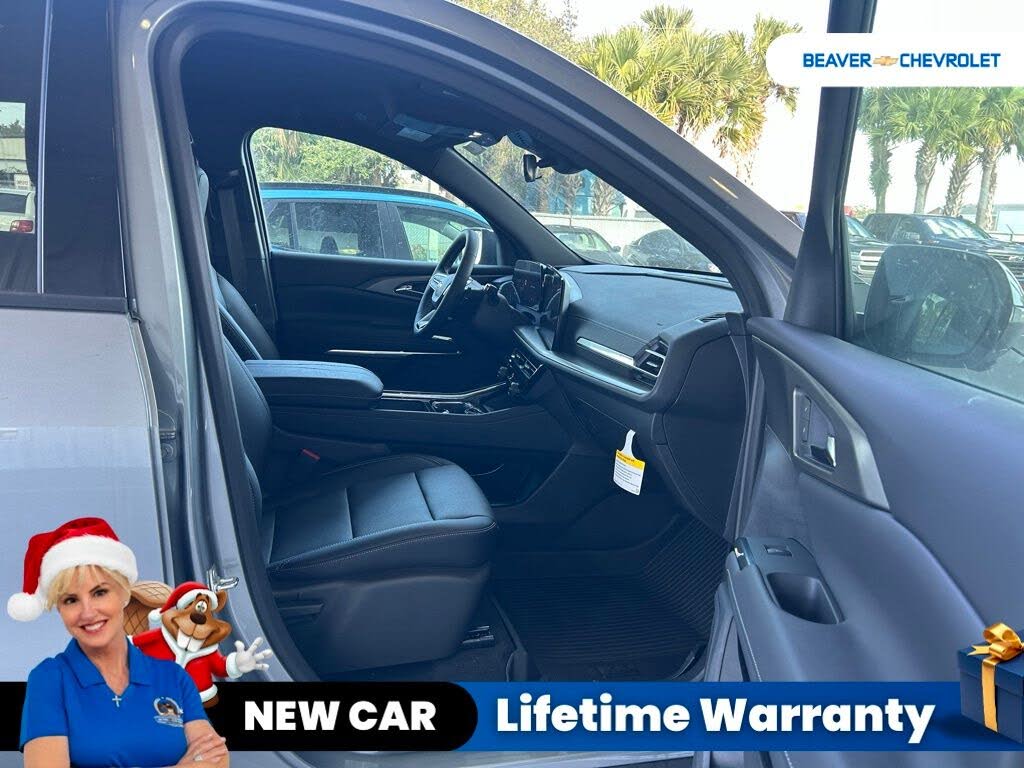2025 Chevrolet Traverse LT FWD