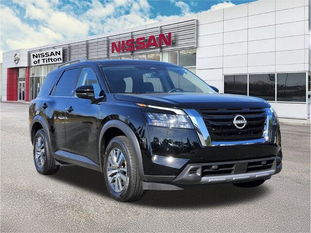2025 Nissan Pathfinder SL FWD