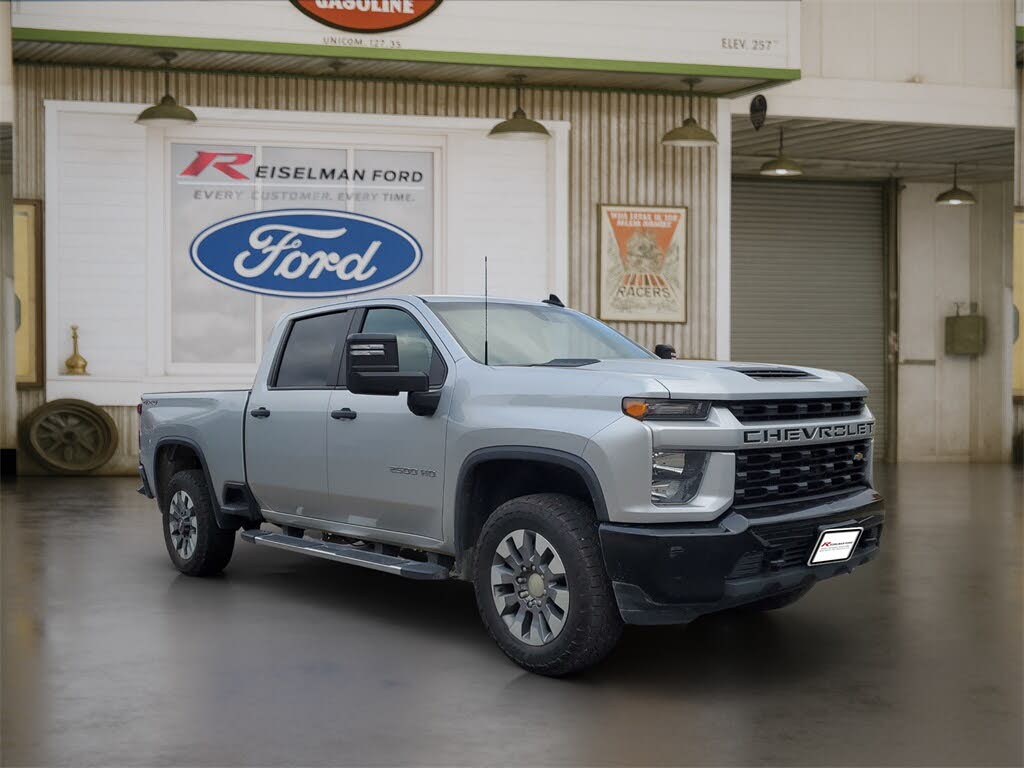 2022 Chevrolet Silverado 2500HD Custom Crew Cab 4WD