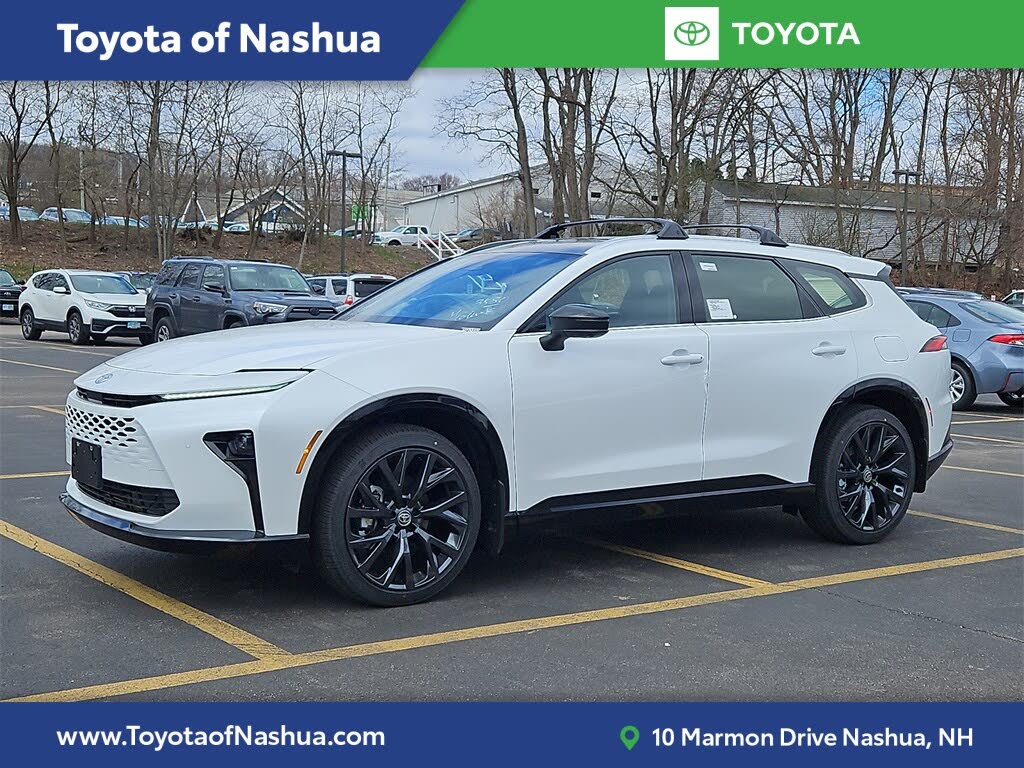 2025 Toyota Crown Signia Limited AWD