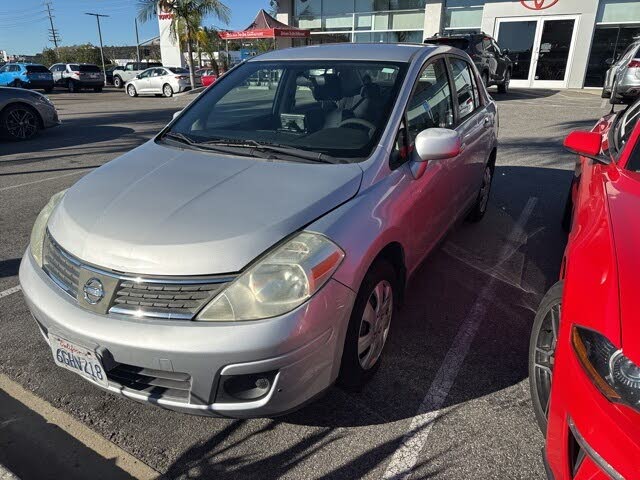 2009 Nissan Versa S 1.8