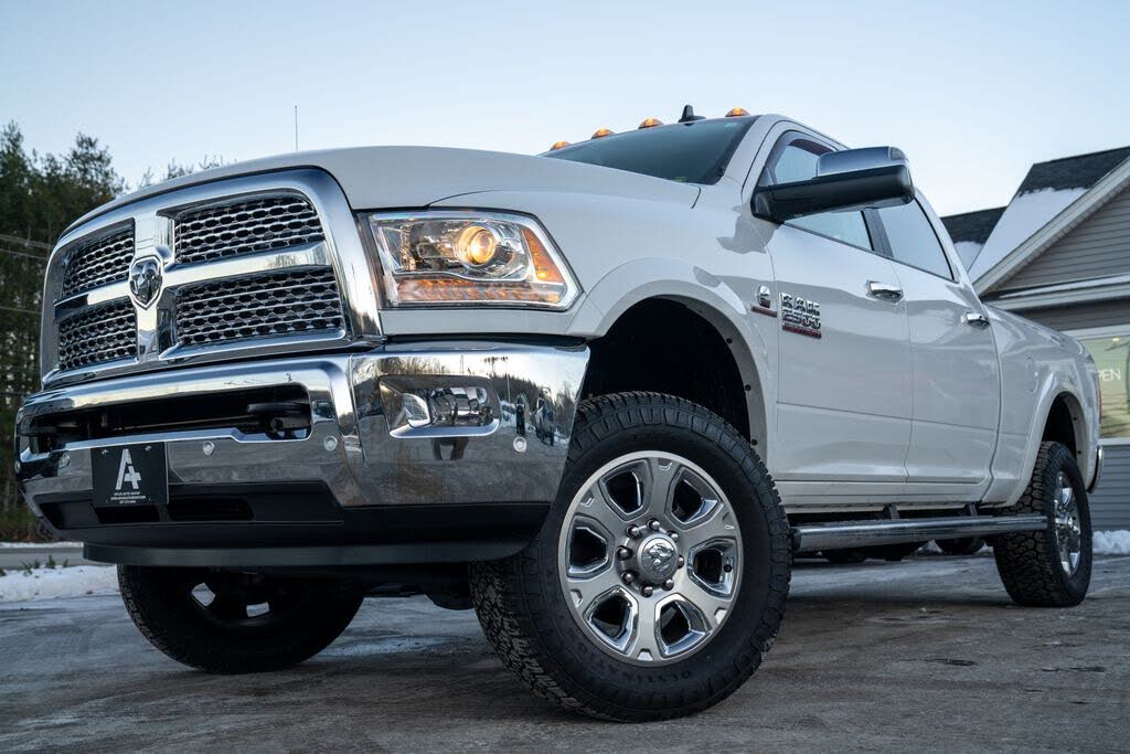2018 RAM 2500 Laramie Crew Cab 4WD
