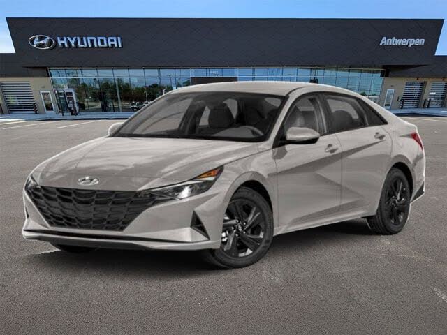 2022 Hyundai Elantra SEL FWD