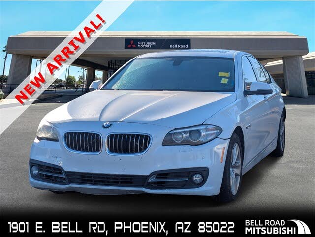 2016 BMW 5 Series 528i Sedan RWD