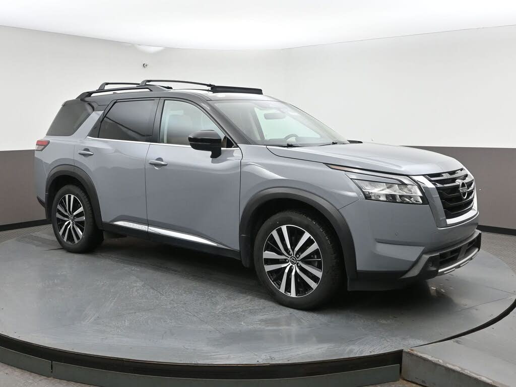 2023 Nissan Pathfinder Platinum 4WD