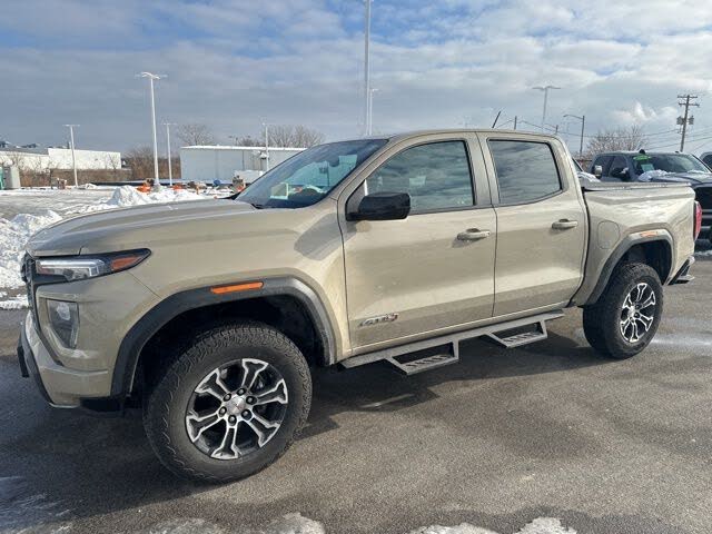 2024 GMC Canyon AT4 Crew Cab 4WD