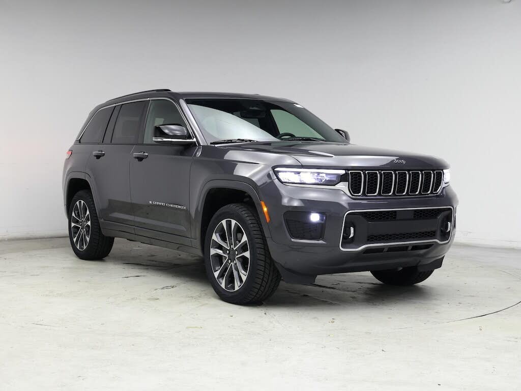 2023 Jeep Grand Cherokee Overland 4WD