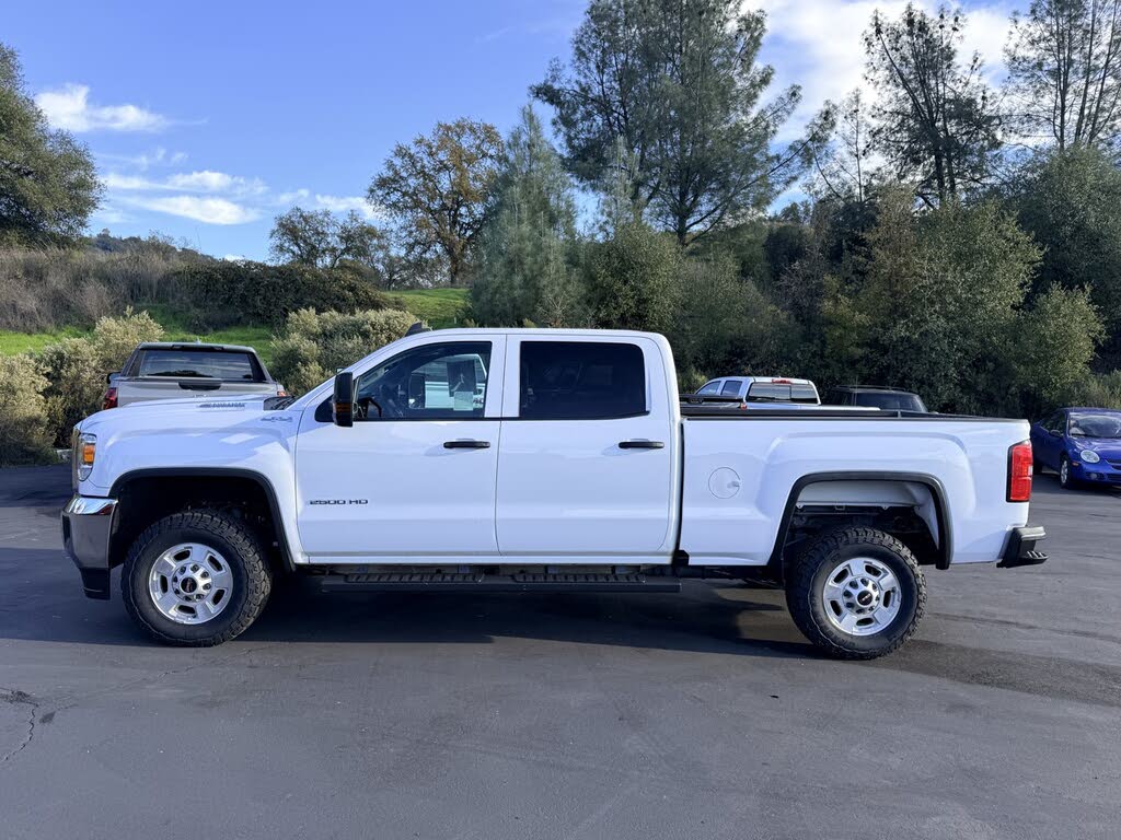 2019 GMC Sierra 2500HD Base Crew Cab 4WD