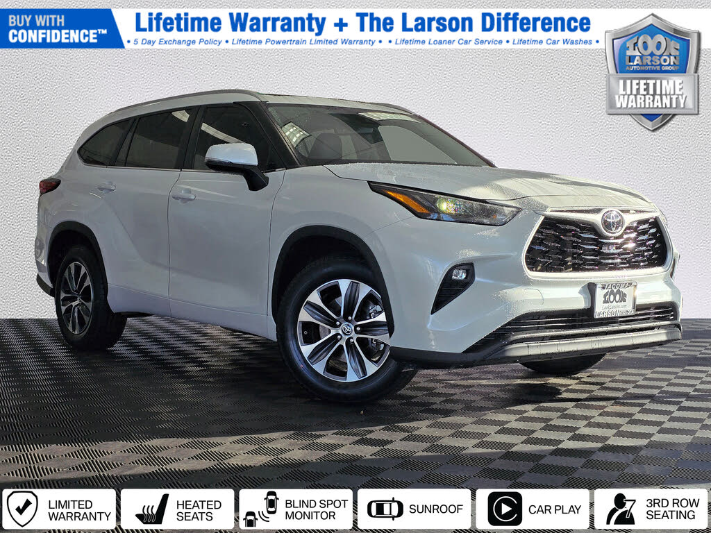 2023 Toyota Highlander XLE FWD