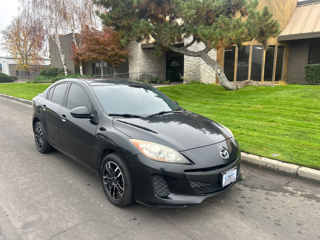 2013 Mazda MAZDA3 i SV