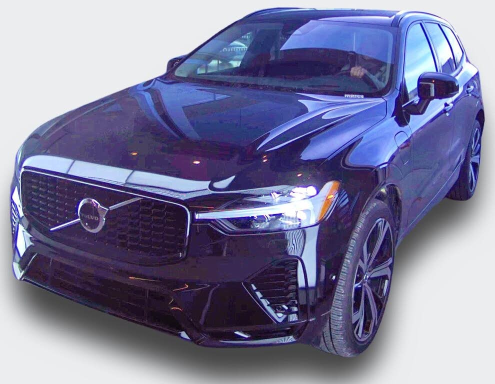 2025 Volvo XC60 Recharge T8 Ultra Dark Theme eAWD