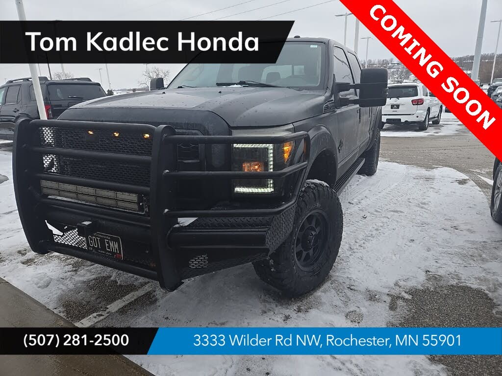 2011 Ford F-250 Super Duty Lariat Crew Cab 4WD