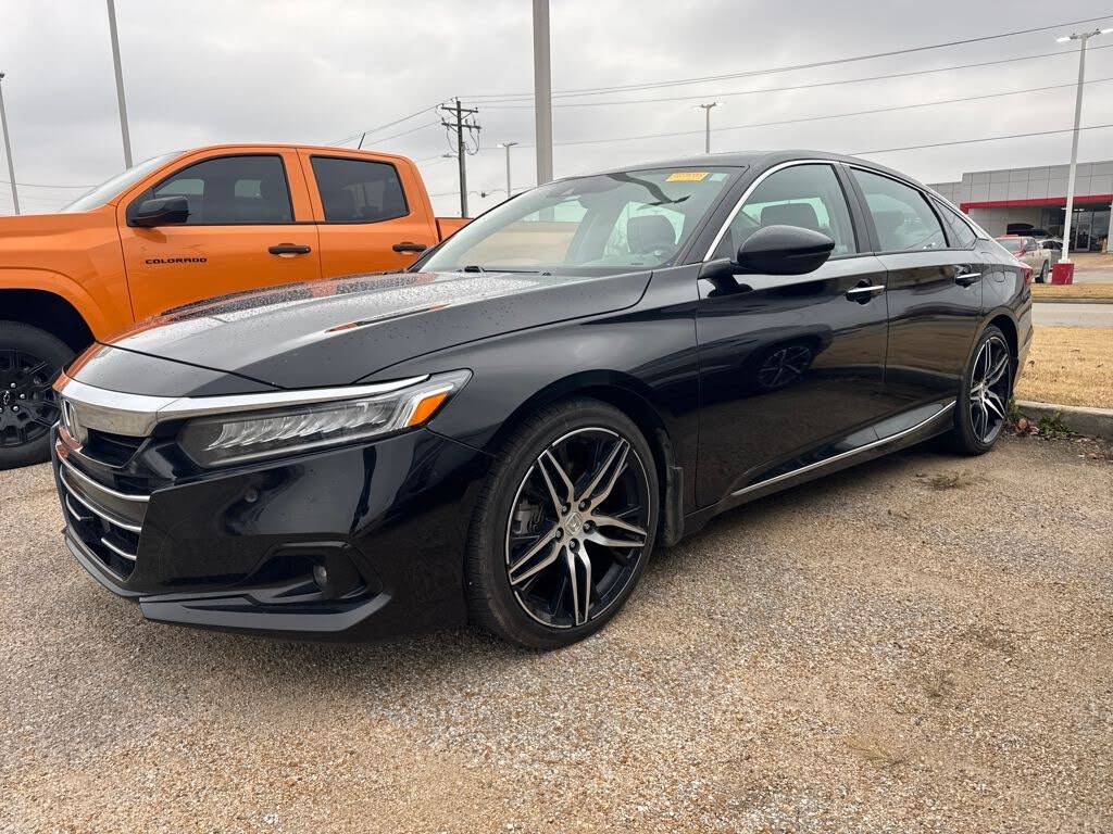 2022 Honda Accord Touring FWD