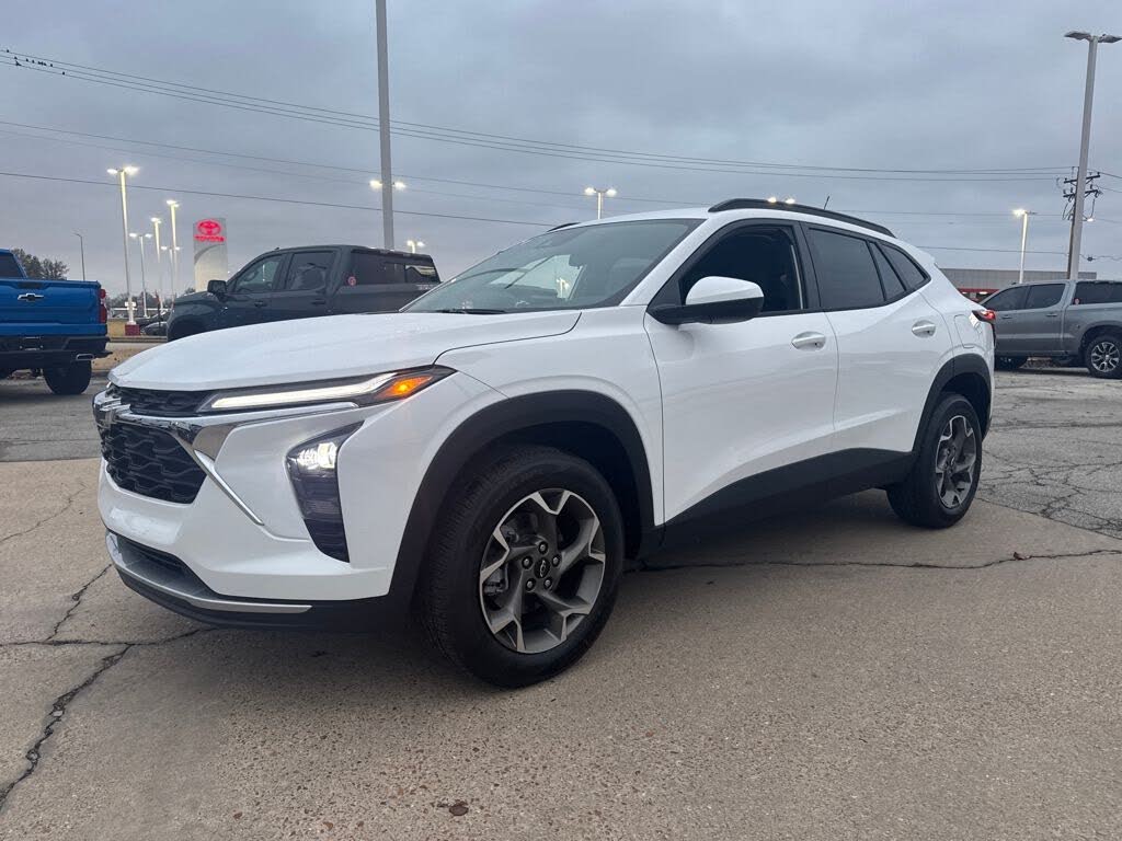 2026 Chevrolet Trax LT FWD