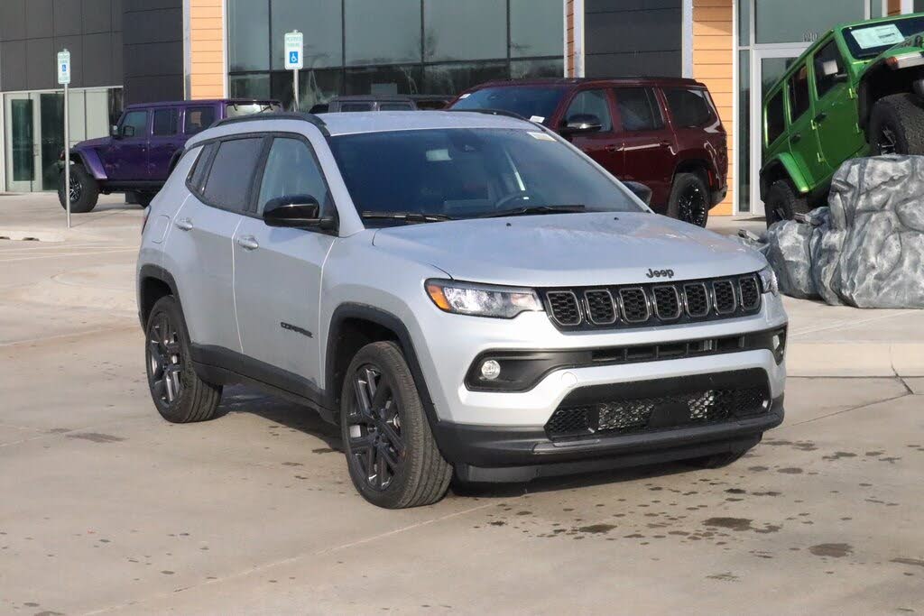 2026 Jeep Compass Latitude 4WD