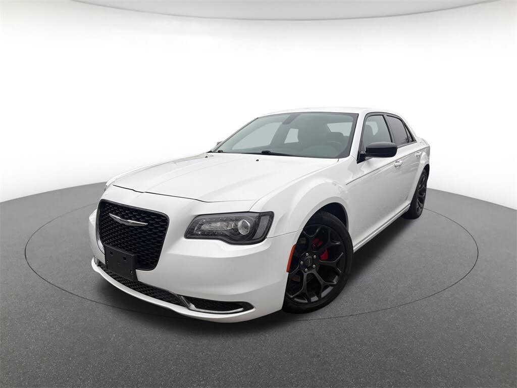 2019 Chrysler 300 Touring RWD