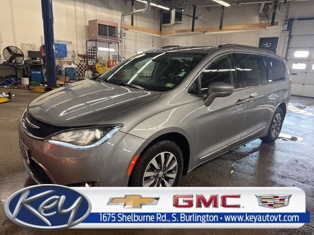 2020 Chrysler Pacifica Touring L Plus FWD
