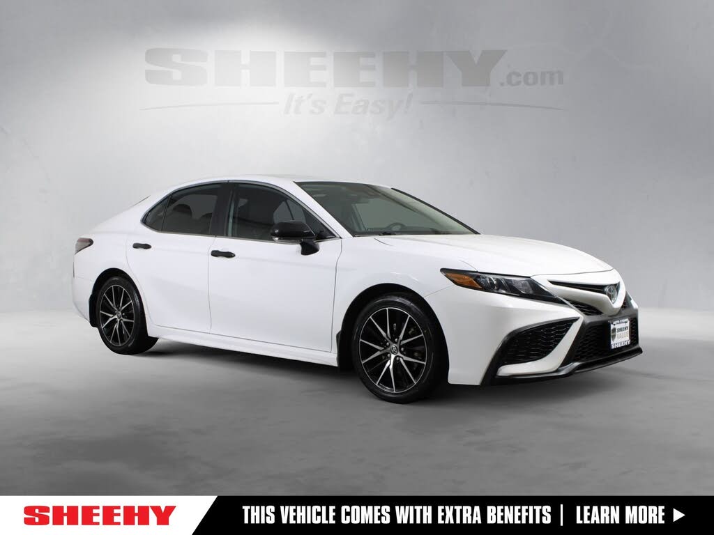 2023 Toyota Camry SE AWD