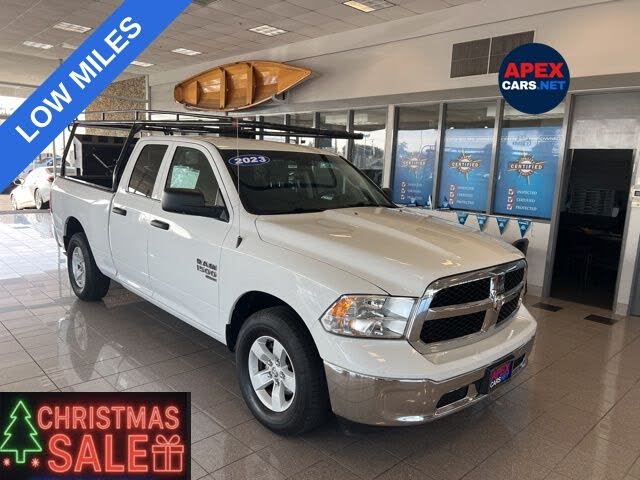 2023 RAM 1500 Classic SLT Quad Cab RWD