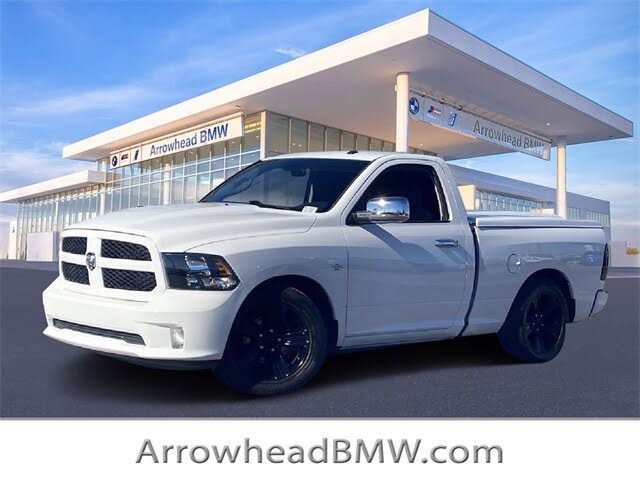 2017 RAM 1500 Express RWD