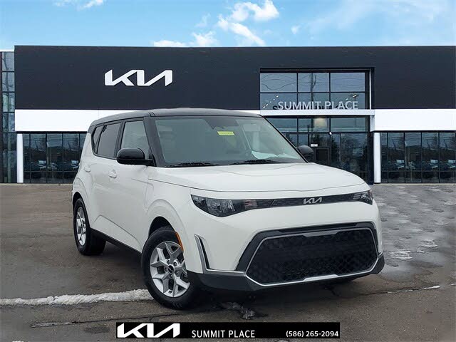 2023 Kia Soul S FWD