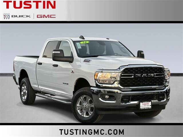 2024 RAM 2500 Big Horn Crew Cab 4WD