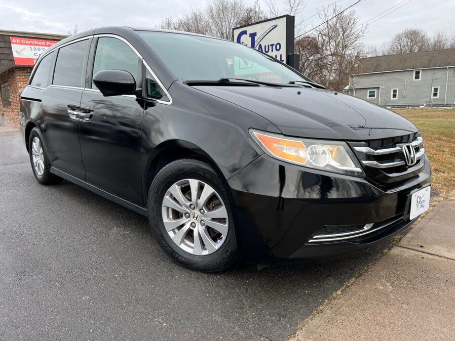 2016 Honda Odyssey SE FWD