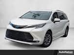 Toyota Sienna XLE 7-Passenger FWD